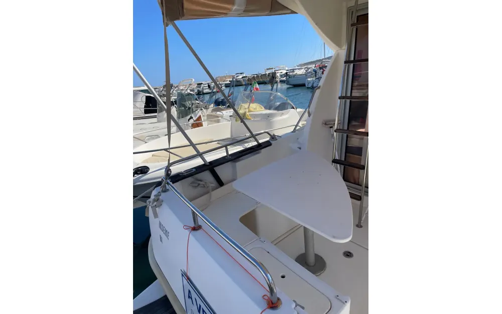 slider 12 Jeanneau Merry Fisher 815