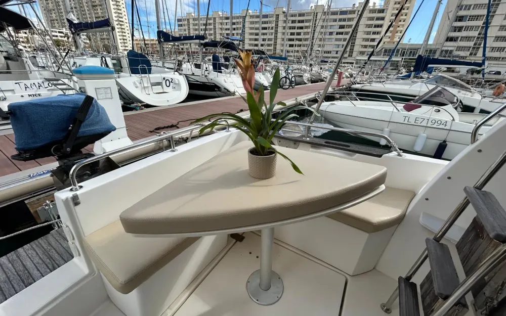 slider 16 Jeanneau Merry Fisher 815