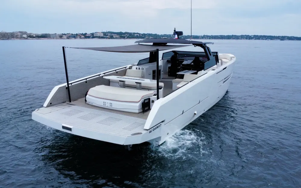 slider 3 Okean  55 Open Sport
