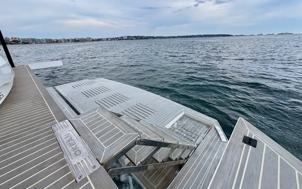 slider 16 Okean  55 Open Sport
