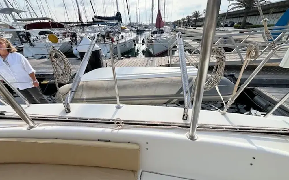 slider 17 Lagoon  380 S2