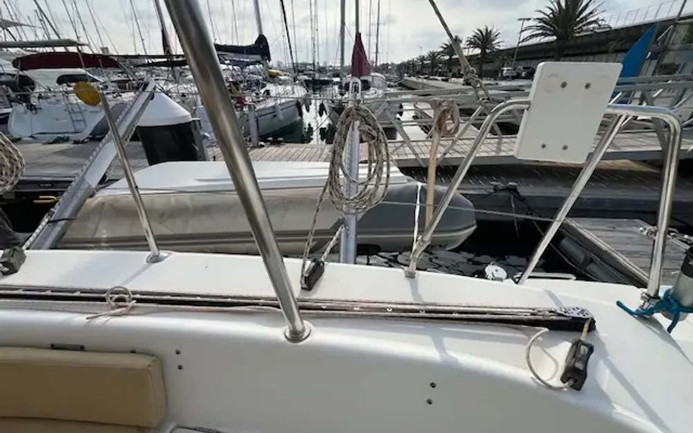 slider 18 Lagoon  380 S2