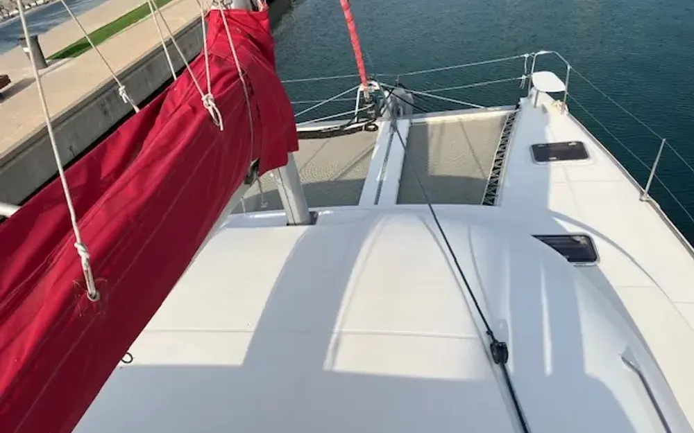 slider 51 Lagoon  380 S2