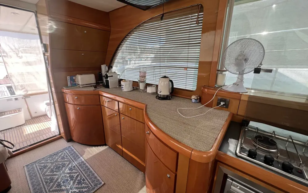 slider 11 Beneteau Antares 13.80