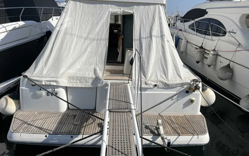 slider 1 Beneteau Antares 13.80