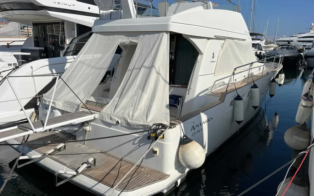 slider 2 Beneteau Antares 13.80