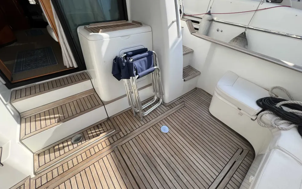 slider 5 Beneteau Antares 13.80