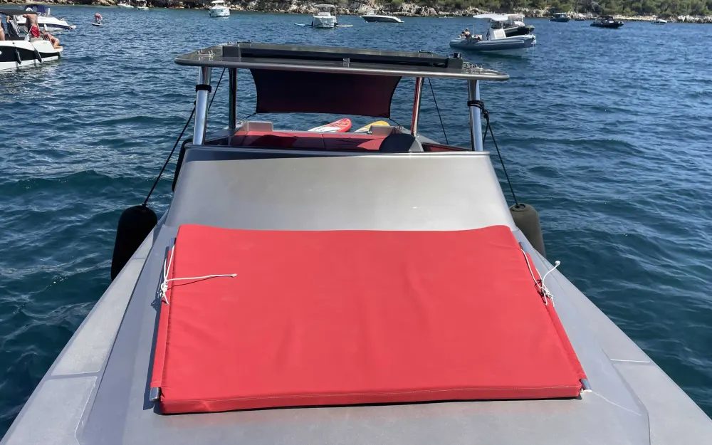 slider 9 Benetti  45