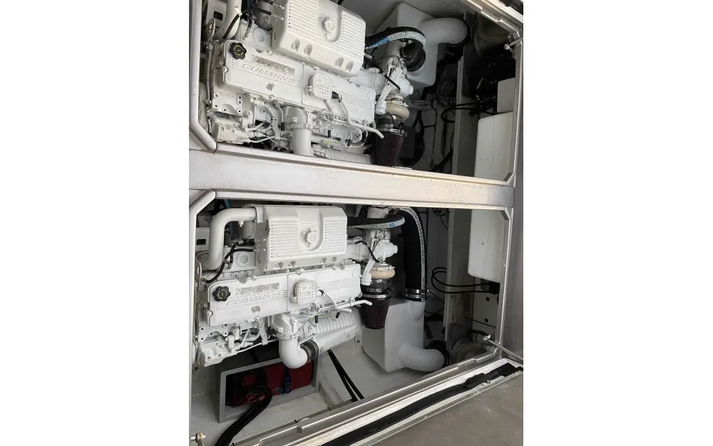 slider 15 Benetti  45