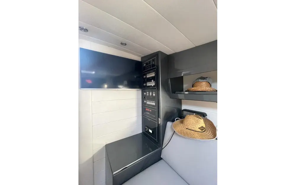 slider 19 Benetti  45