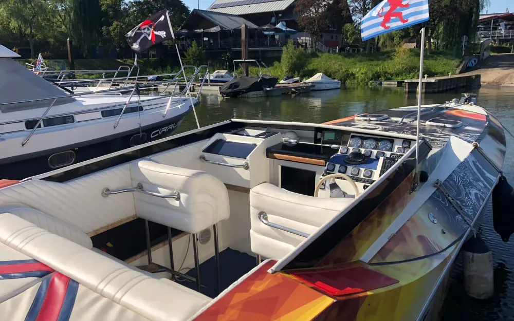slider 4 Cougar  38 Sport
