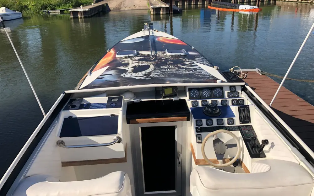 slider 5 Cougar  38 Sport