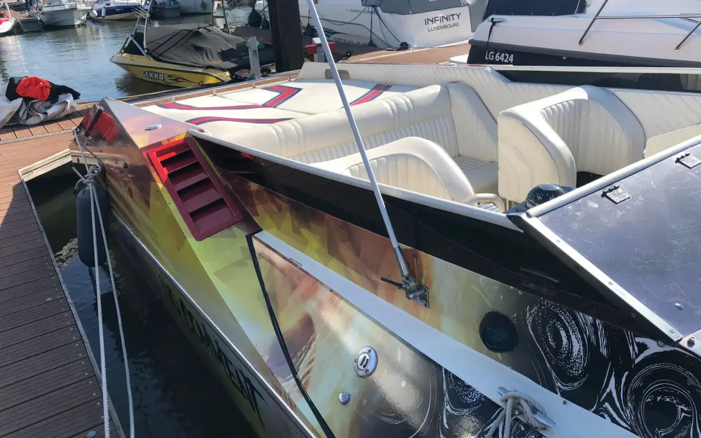 slider 6 Cougar  38 Sport