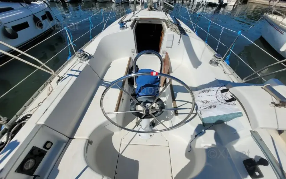 slider 5 Beneteau Oceanis 321