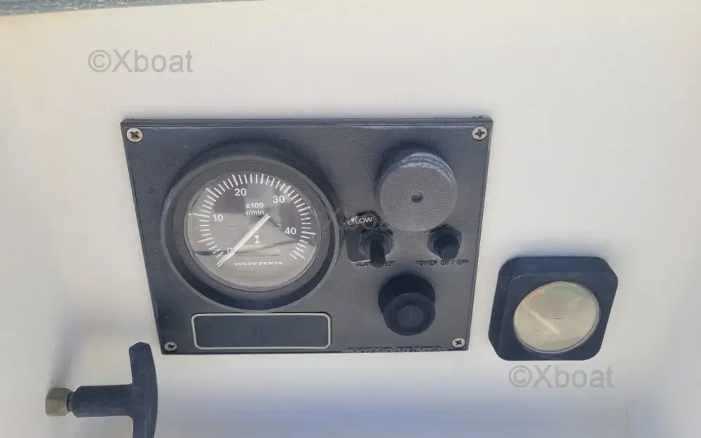 slider 6 Beneteau Oceanis 321