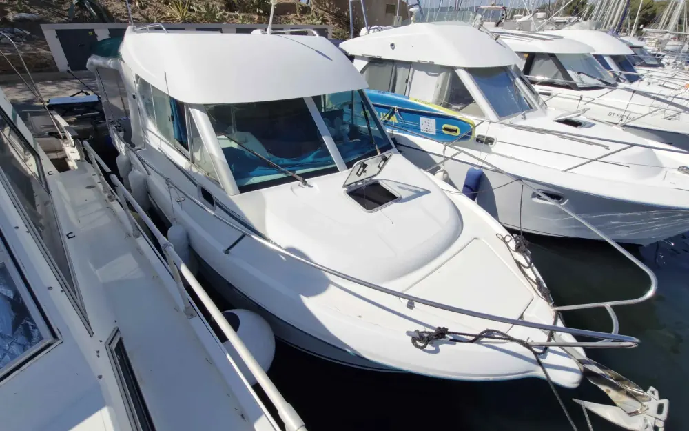 slider 13 Jeanneau Merry Fisher 805