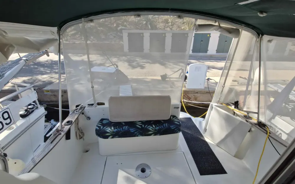 slider 1 Jeanneau Merry Fisher 805