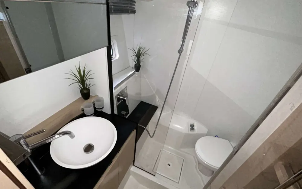 slider 12 Jeanneau Prestige 420 Fly