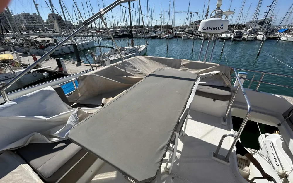 slider 16 Jeanneau Prestige 420 Fly