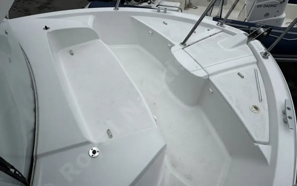 slider 7 Jeanneau Merry Fisher 695