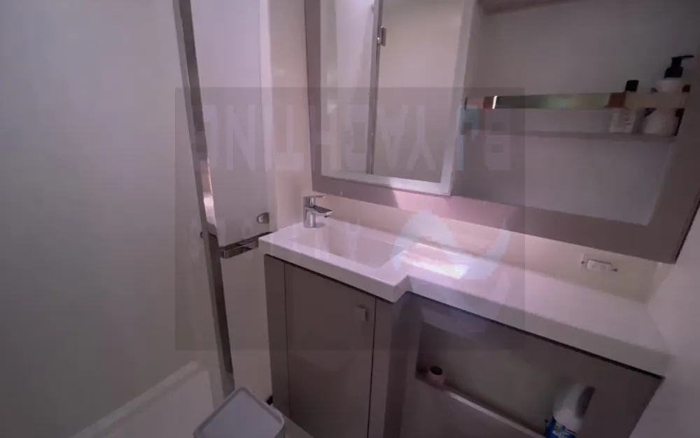 slider 19 Fountaine Pajot Saona 47