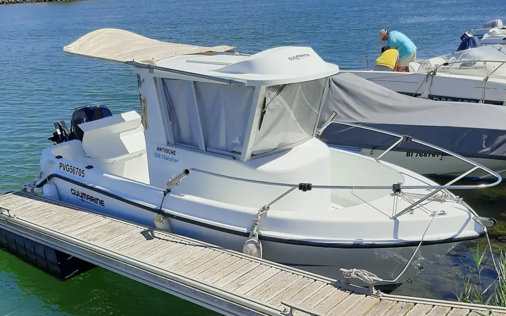 slider 3 Guymarine Antioche 550 Chalutier