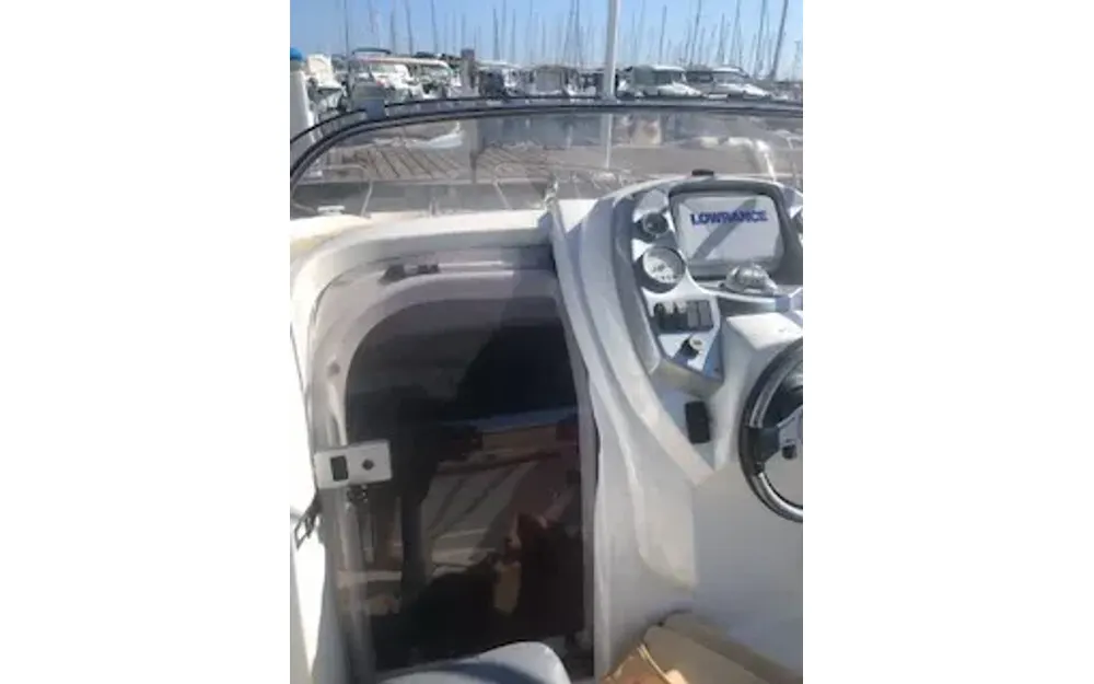 slider 4 Beneteau Flyer 550 Sun Deck