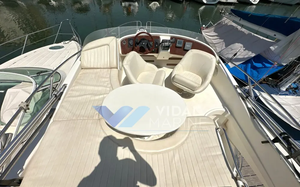 slider 11 Jeanneau Prestige 32