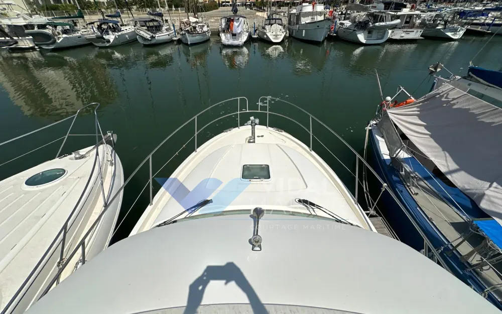 slider 17 Jeanneau Prestige 32