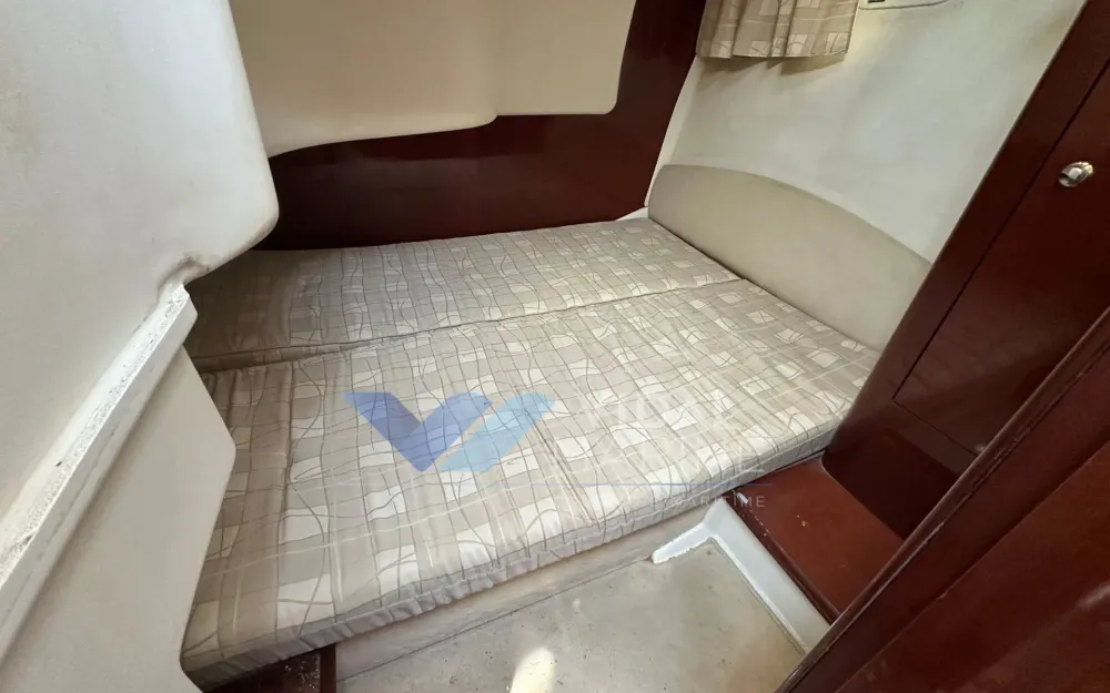 slider 4 Jeanneau Prestige 32