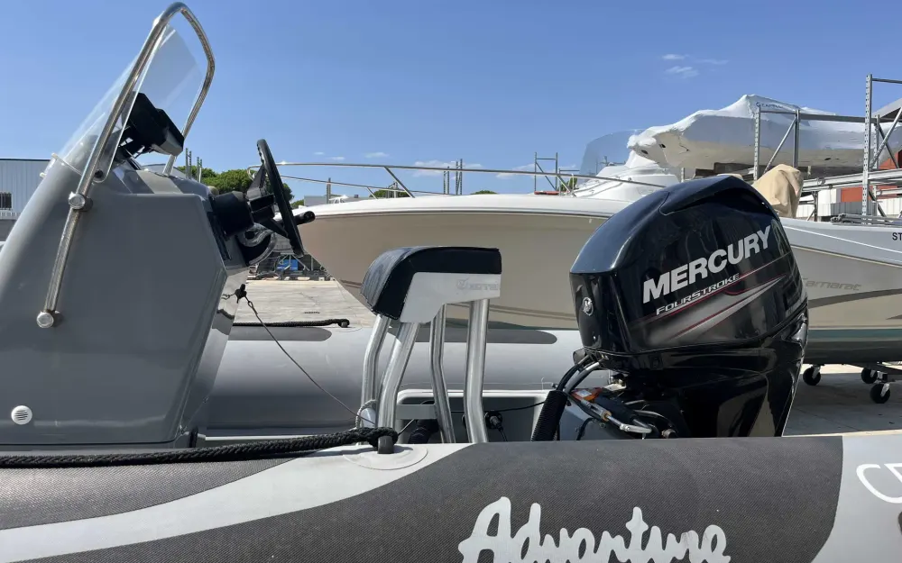 slider 4 Adventure Vesta 550