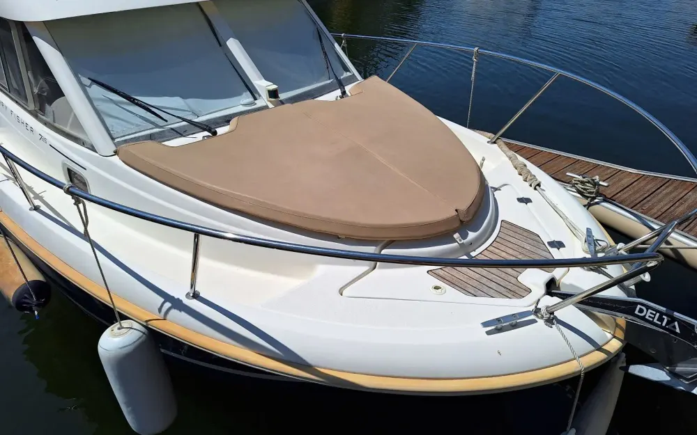 slider 12 Jeanneau Merry Fisher 725