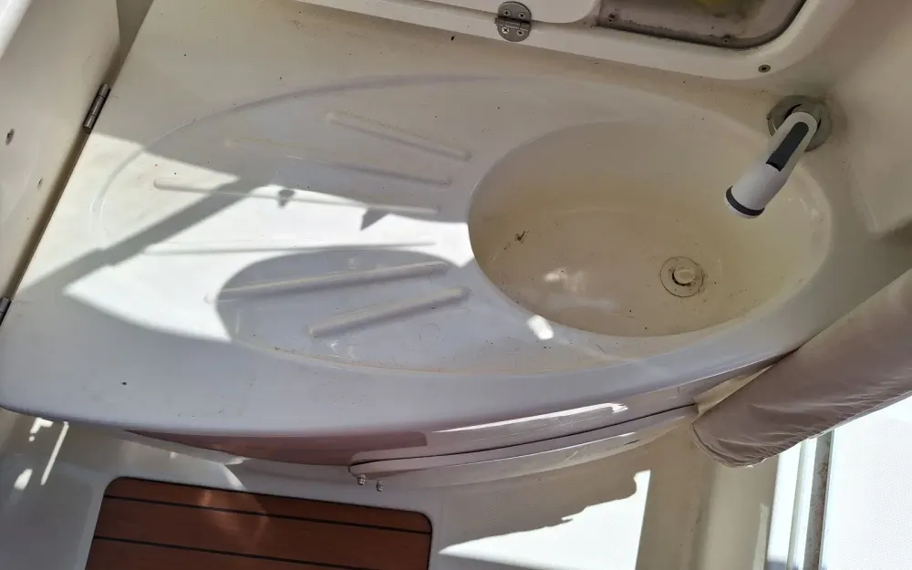 slider 6 Jeanneau Merry Fisher 725