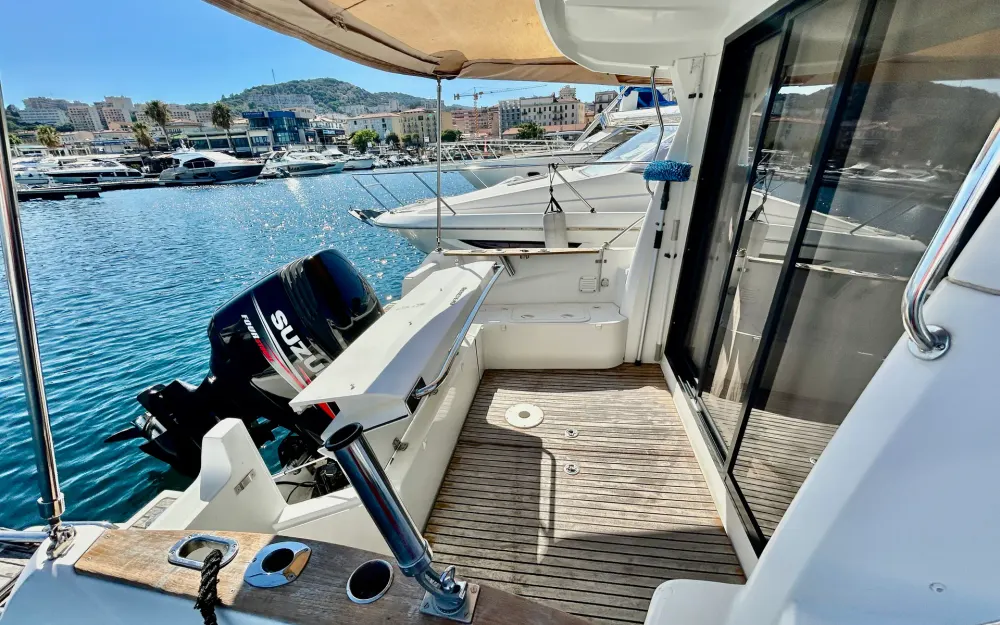 slider 6 Beneteau Antares 8.80