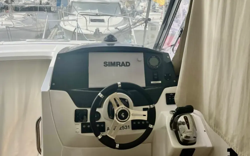 slider 16 Beneteau Antares 8.80