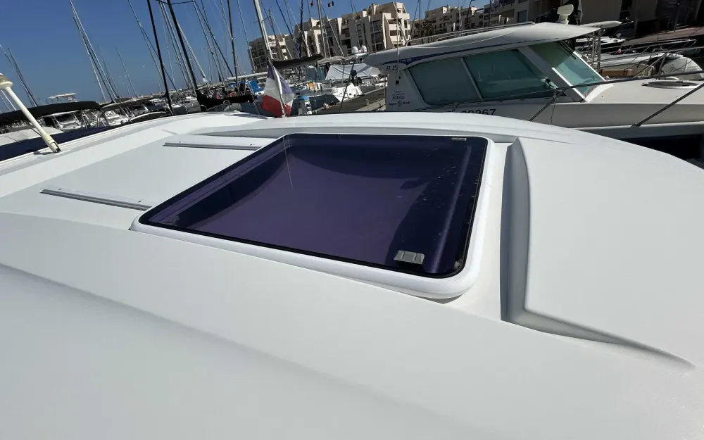 slider 10 Jeanneau Merry Fisher 795