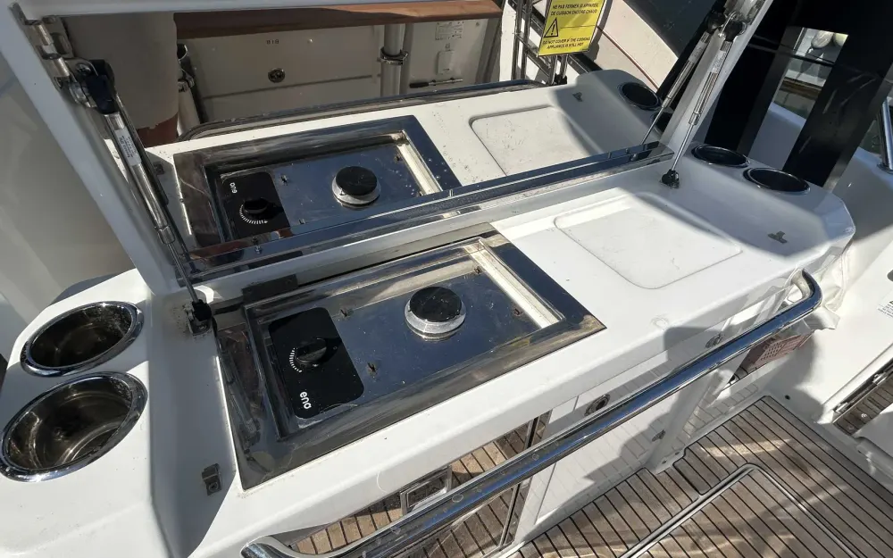 slider 19 Jeanneau Cap Camarat 9.0 WA Serie 2
