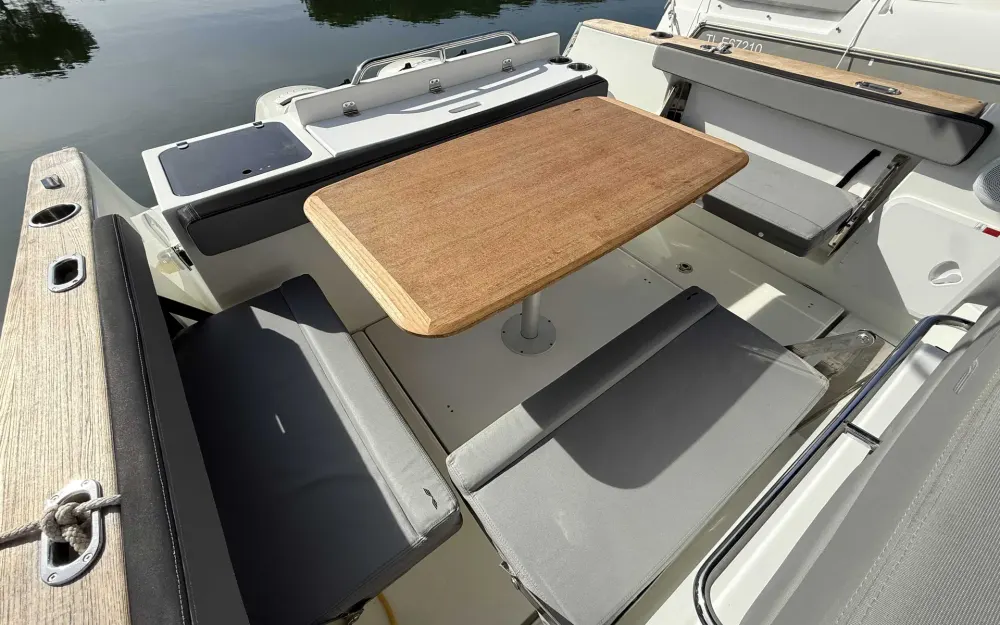 slider 7 Beneteau Flyer 8.8 SUNdeck