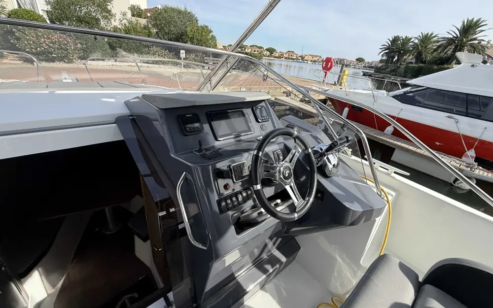 slider 8 Beneteau Flyer 8.8 SUNdeck