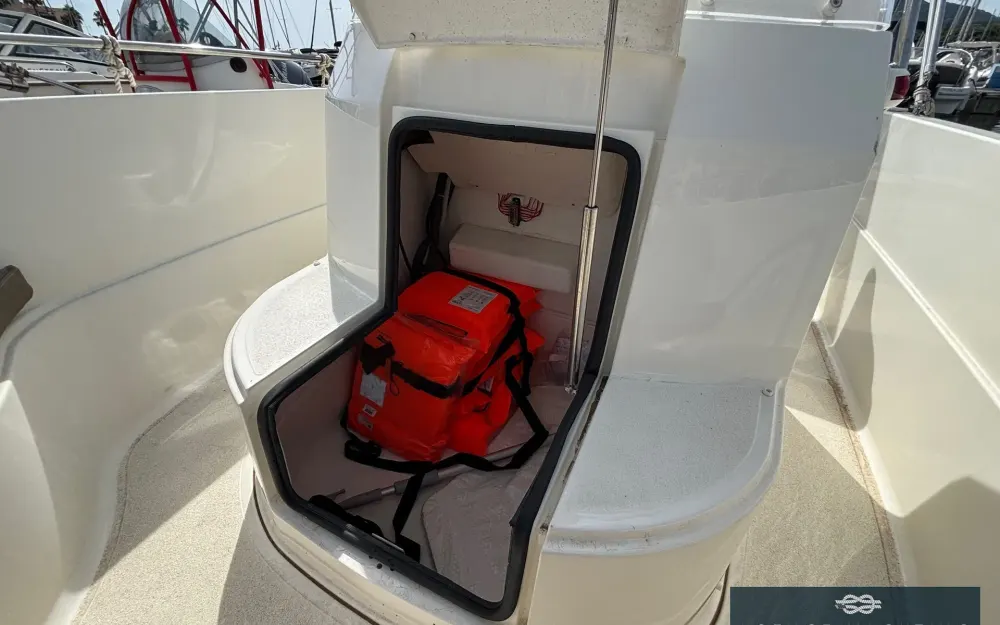 slider 17 Pacific Craft  545 Open