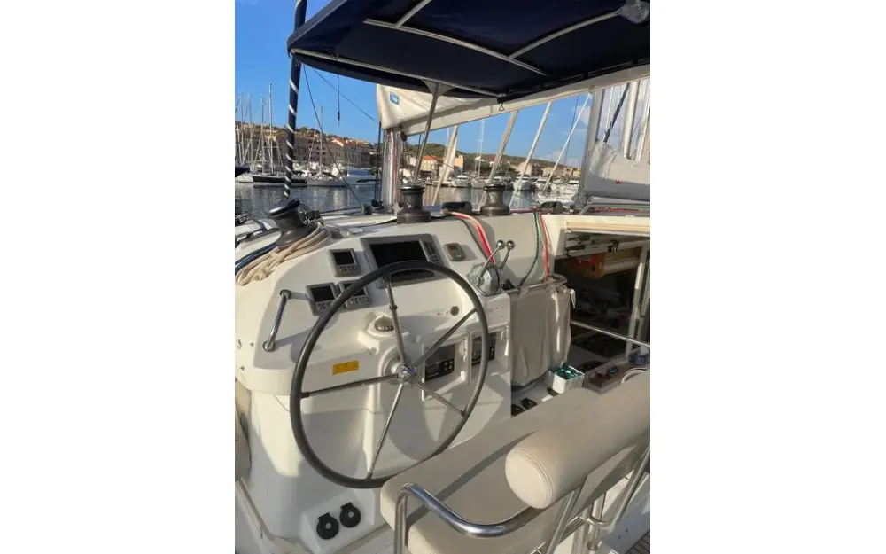 slider 11 Lagoon  400