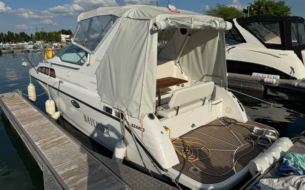 slider 3 Bayliner 2755 Cierra Sunbridge