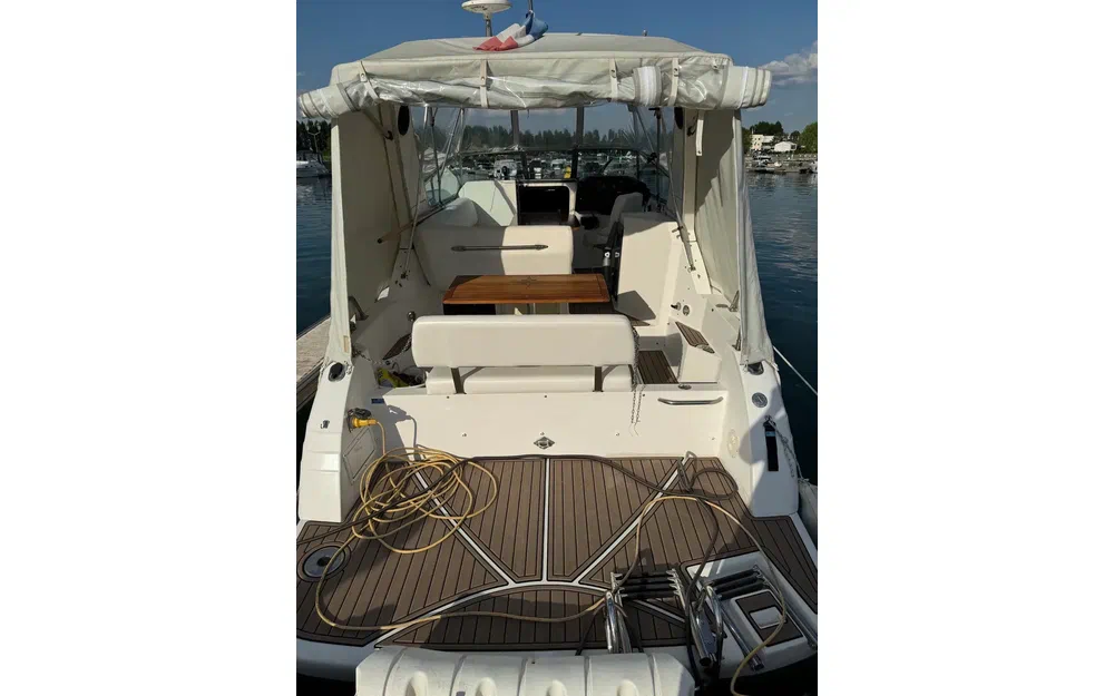 slider 10 Bayliner 2755 Cierra Sunbridge