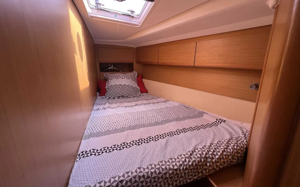 slider 19 Jeanneau Sun Odyssey 50 DS