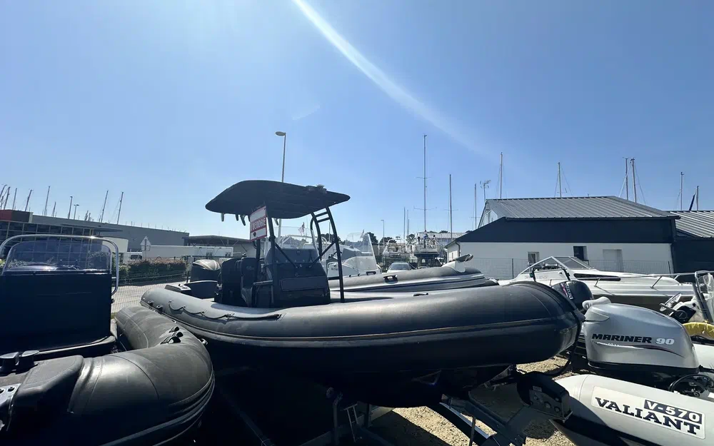 slider 0 Custom Ribwest