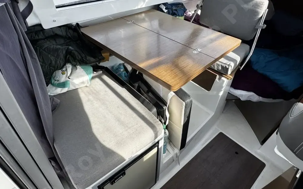 slider 11 Jeanneau Merry Fisher 695
