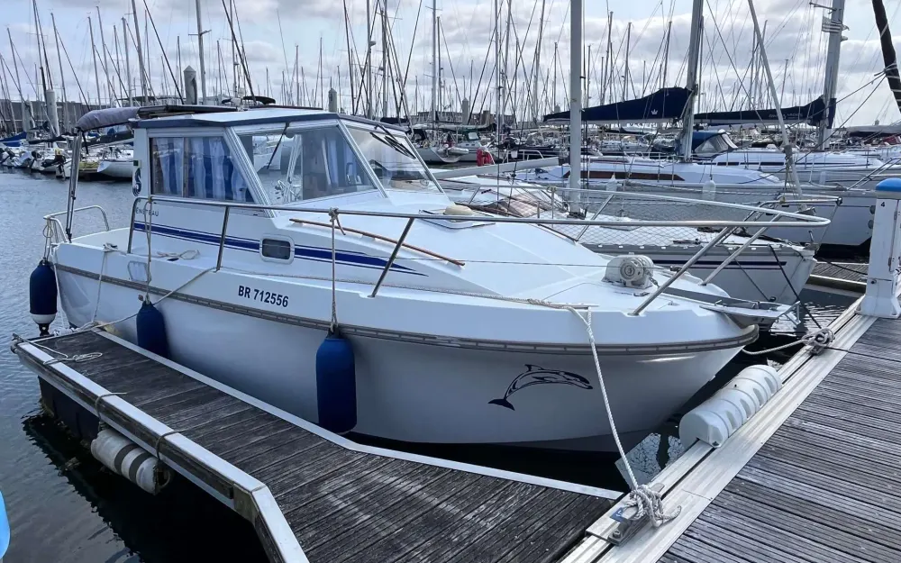 slider 1 Beneteau Antares 730
