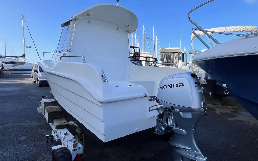 slider 1 Texas  540 Pilothouse
