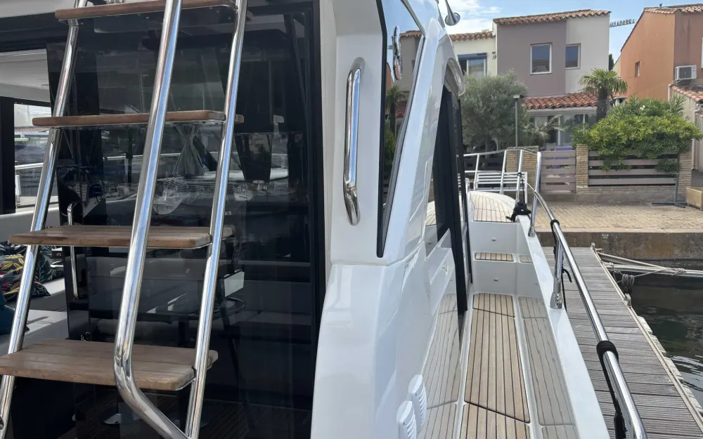 slider 10 Beneteau Antares 12