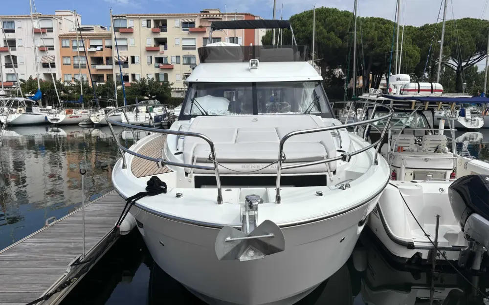 slider 4 Beneteau Antares 12